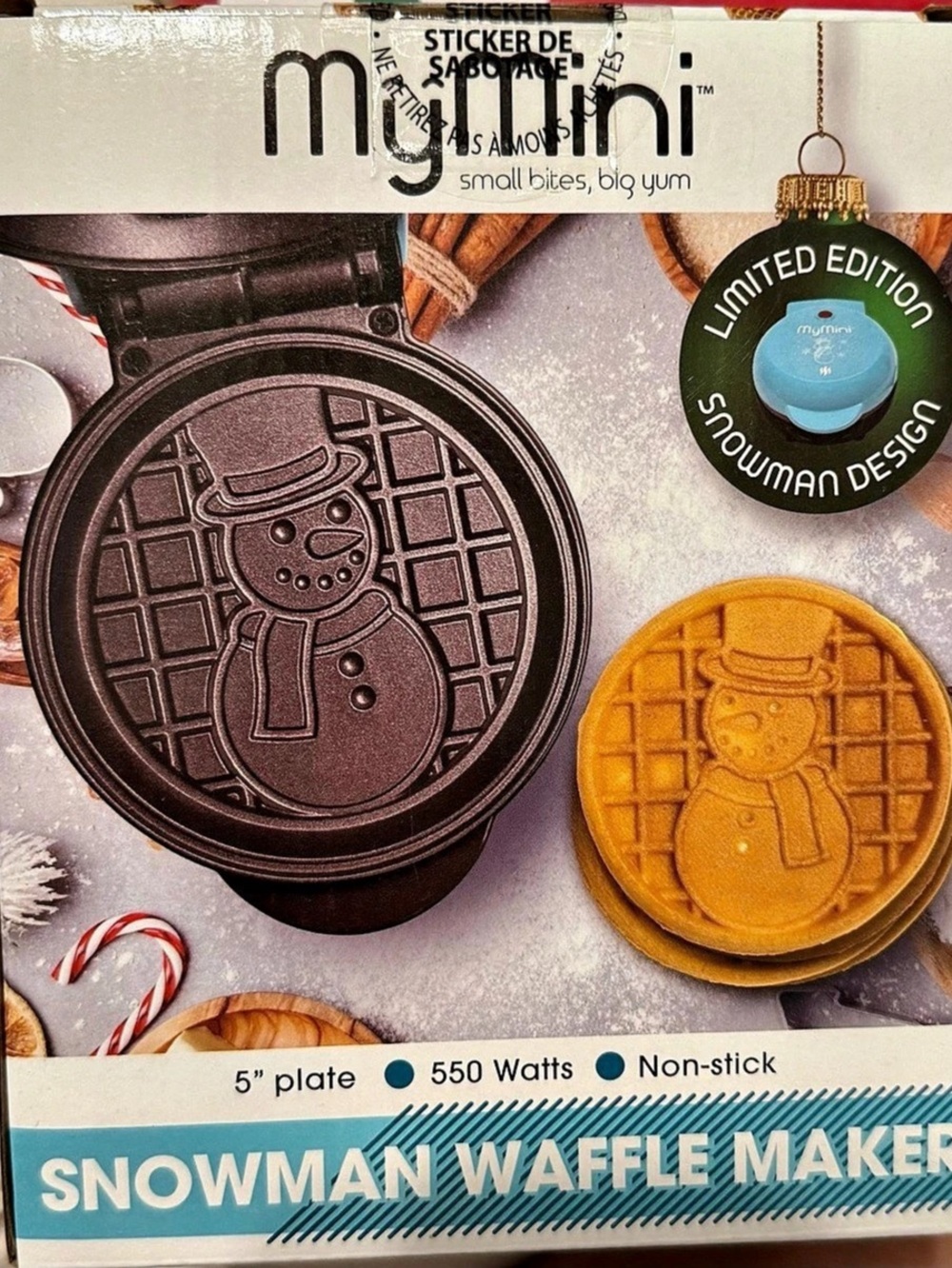 Mumini Mini Snowman Waffle Maker 5-Inch Snowman Design NWT